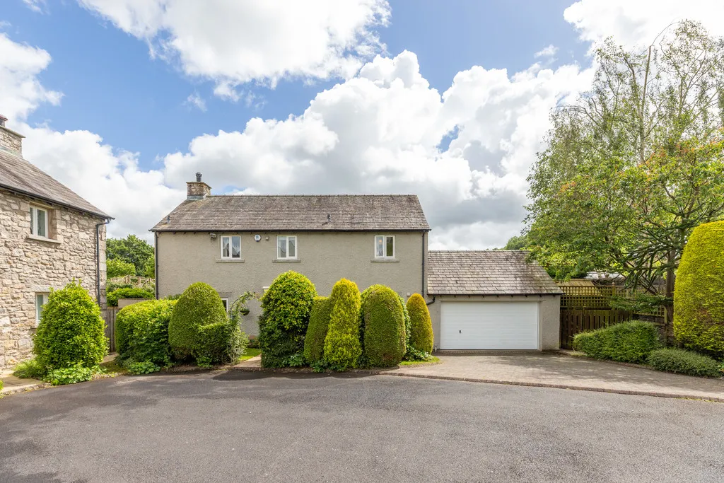 4 bed house for sale, Hill Top Close, Yealand Redmayne, LA5