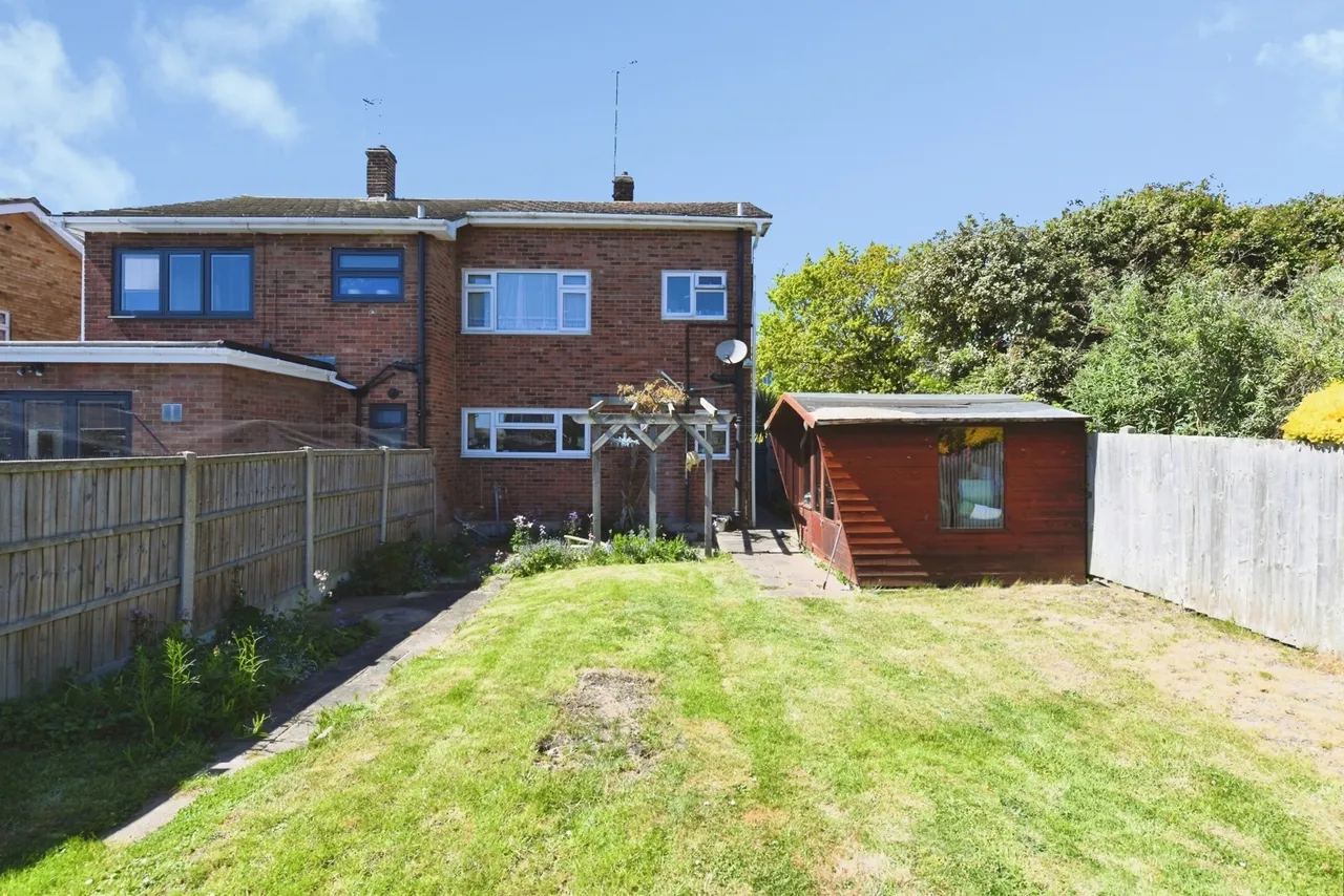 Graysons Close, Rayleigh, Essex, SS6, photo 15