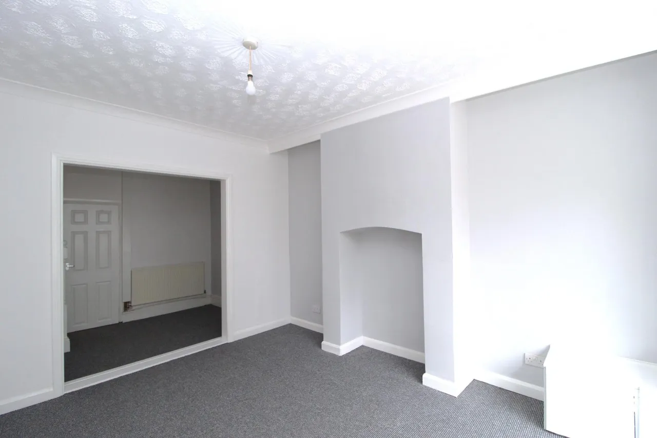 Barnsley Street, Hull, HU8, photo 6