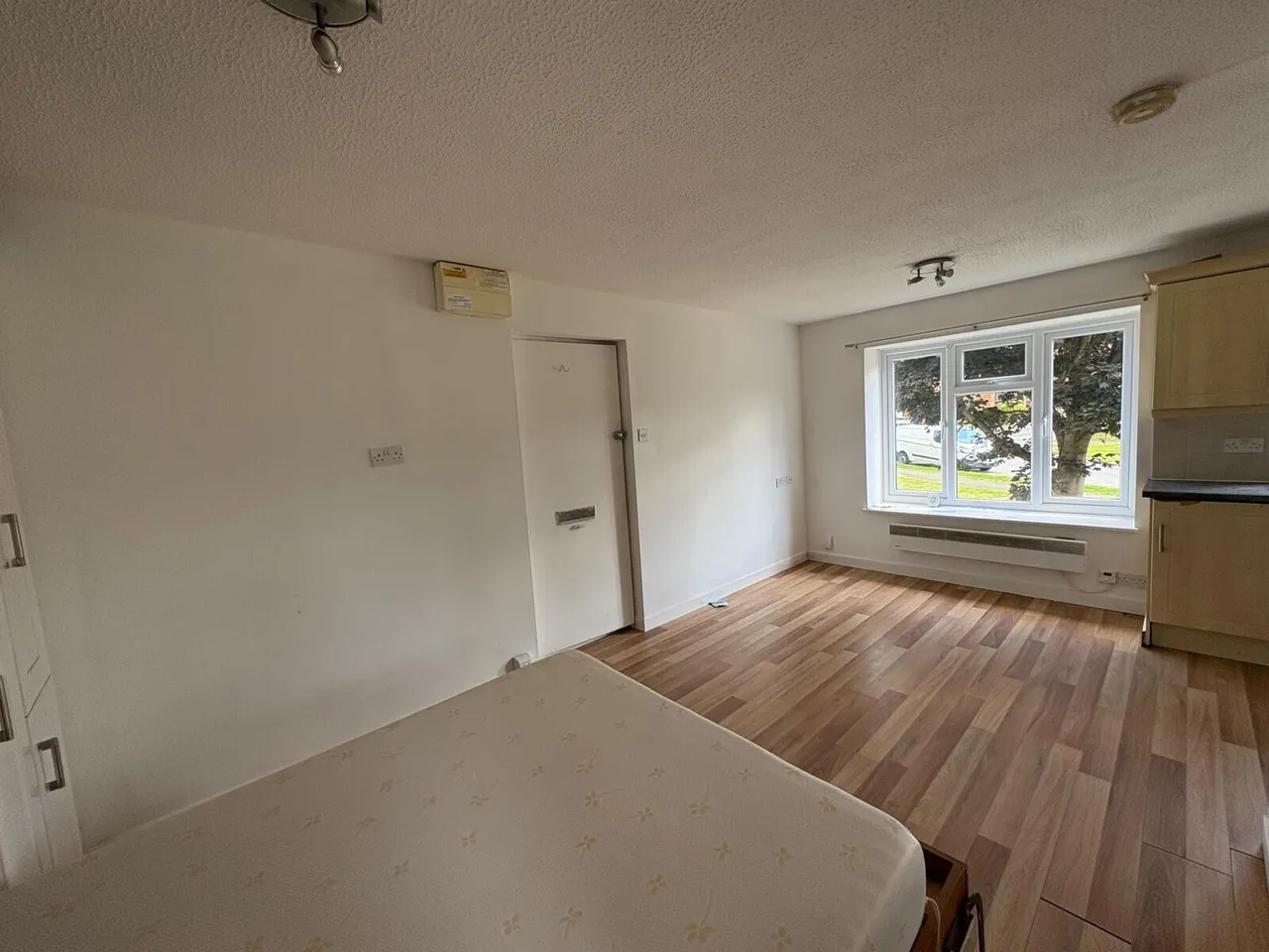 Danebridge Crescent, Oakwood, DE21, photo 3