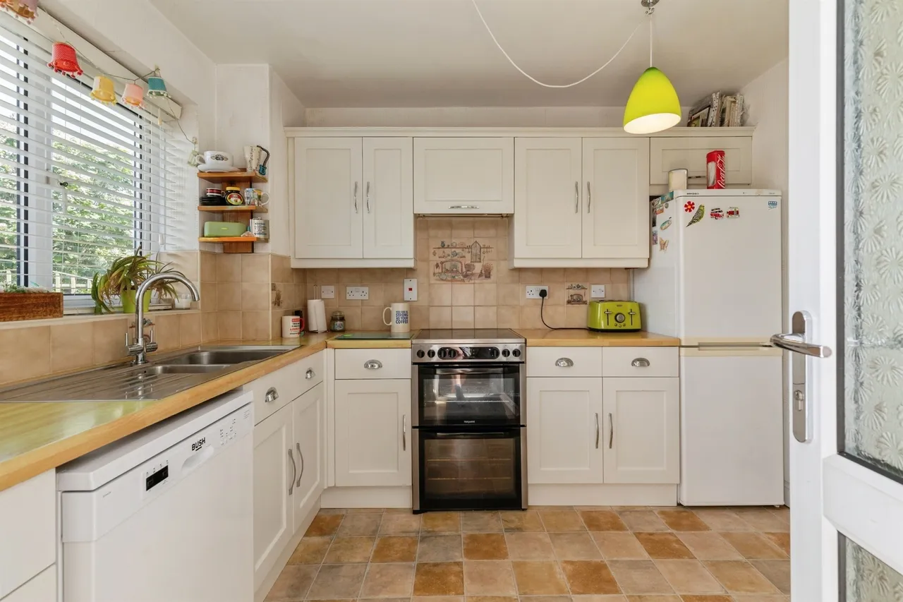 Merlin Way, Chipping Sodbury, BS37, photo 4