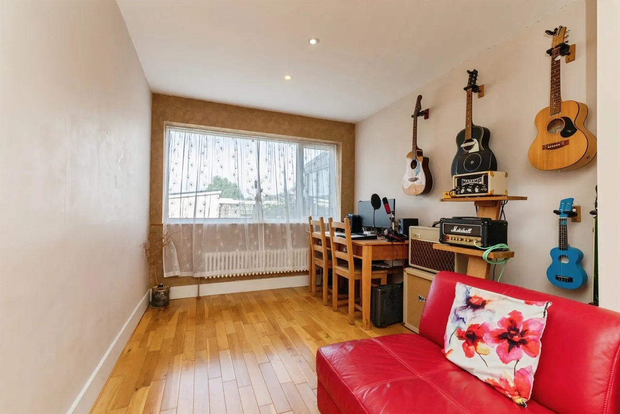 Merlin Way, Chipping Sodbury, BS37, photo 7