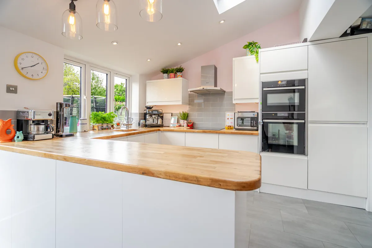 Southcourt Avenue, Linslade, LU7, photo 8