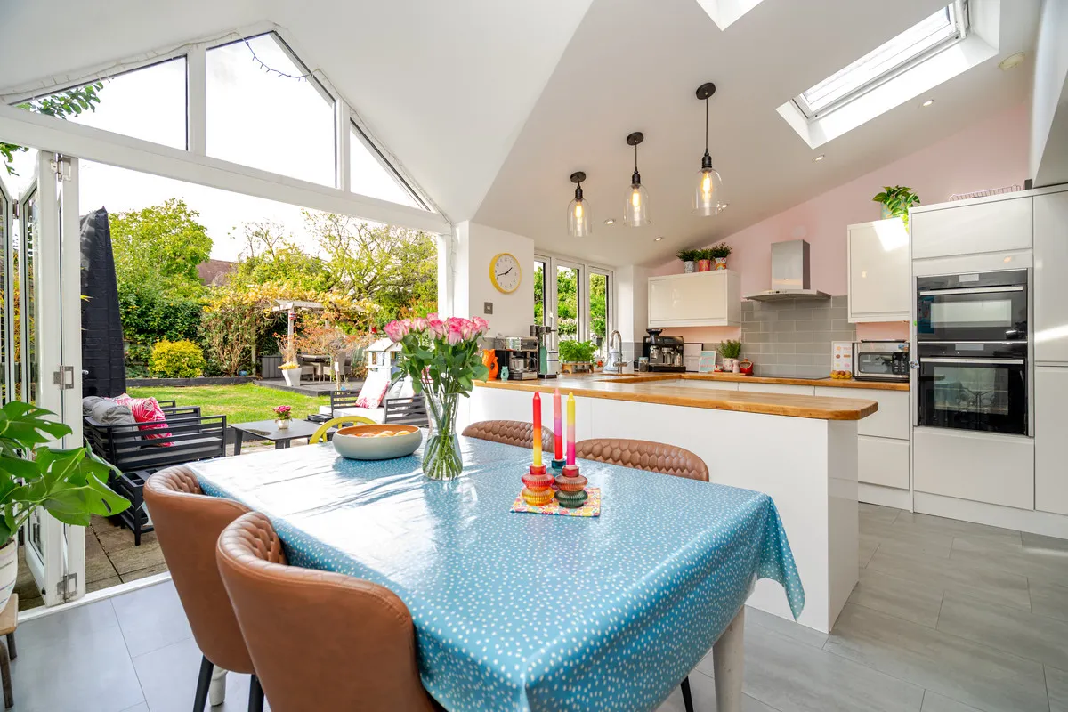 Southcourt Avenue, Linslade, LU7, photo 2