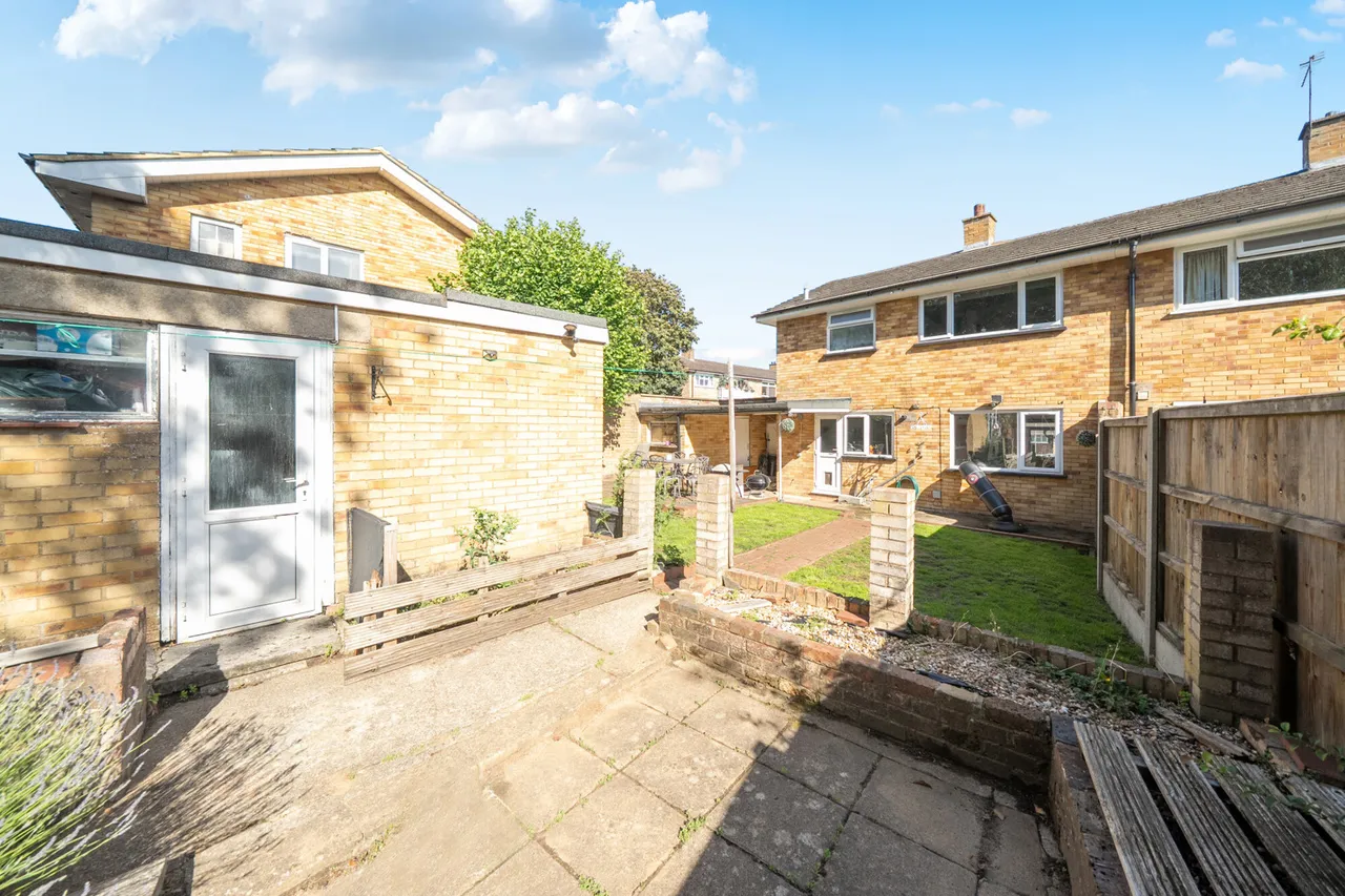 Longlees, Maple Cross, WD3, photo 17