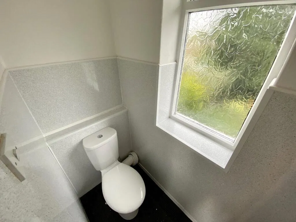 Finchale Crescent, Darlington, Durham, DL3, photo 5