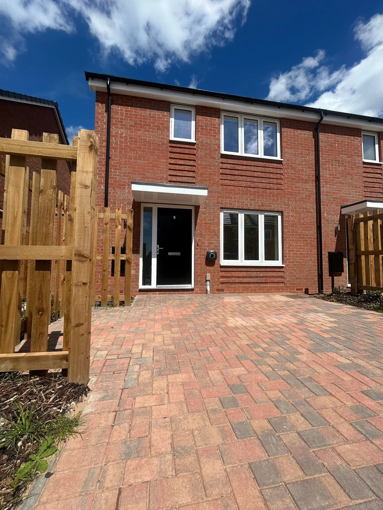 3 bed house to rent, Brass lane, Birmingham, B16