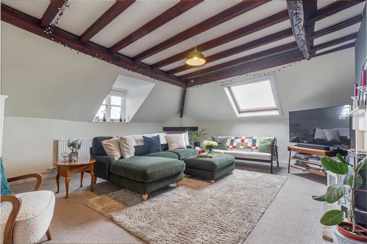 Harrow Croft, Worcester, WR2, photo 6