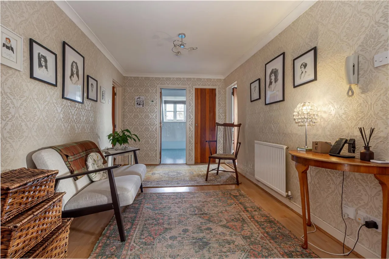 Harrow Croft, Worcester, WR2, photo 9