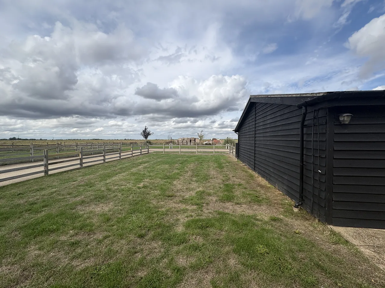 Days Lode Road, PE15, photo 15