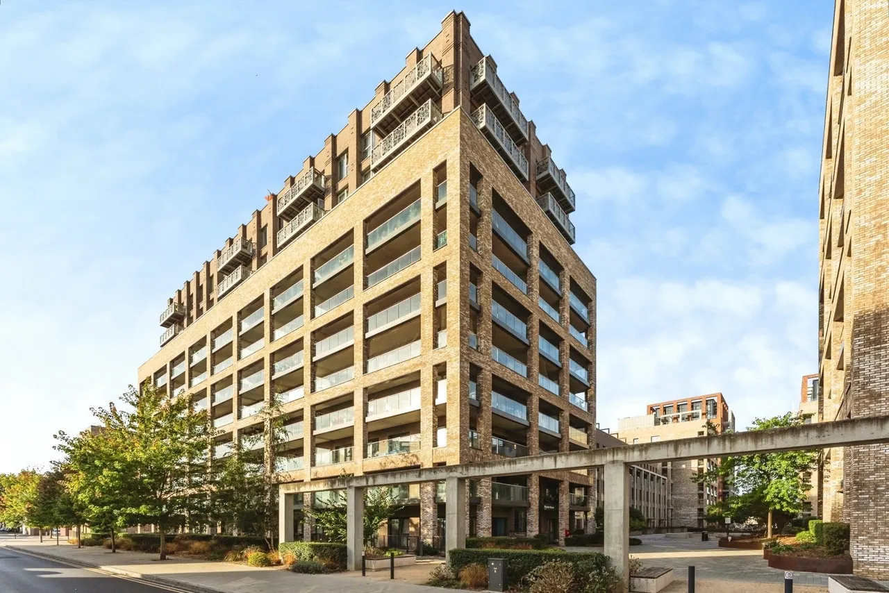 Shipbuilding Way, London, E13, photo 13