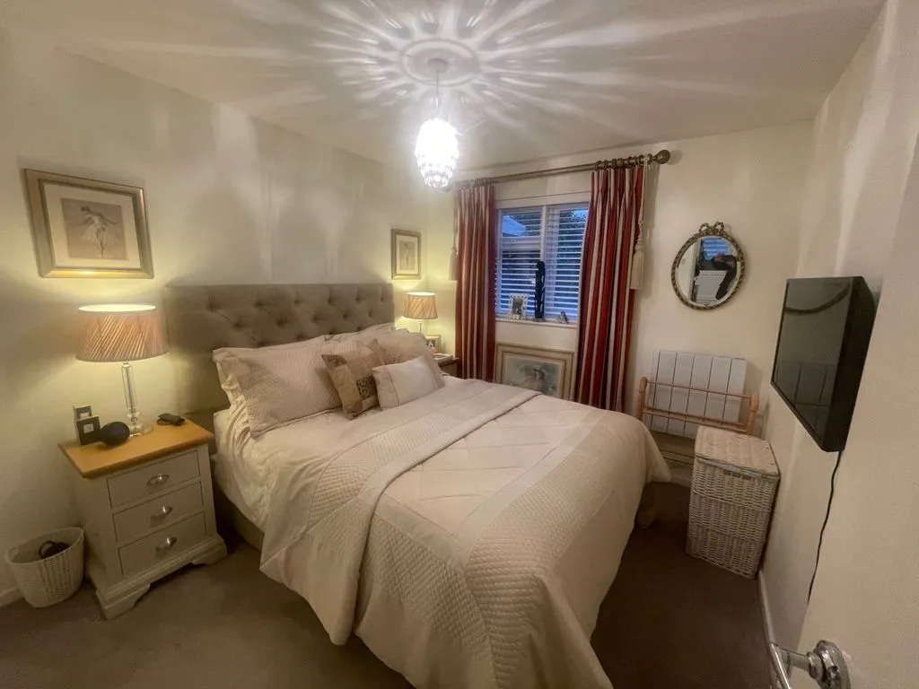 Bridgestone Drive, Bourne End SL8 5XG, photo 5
