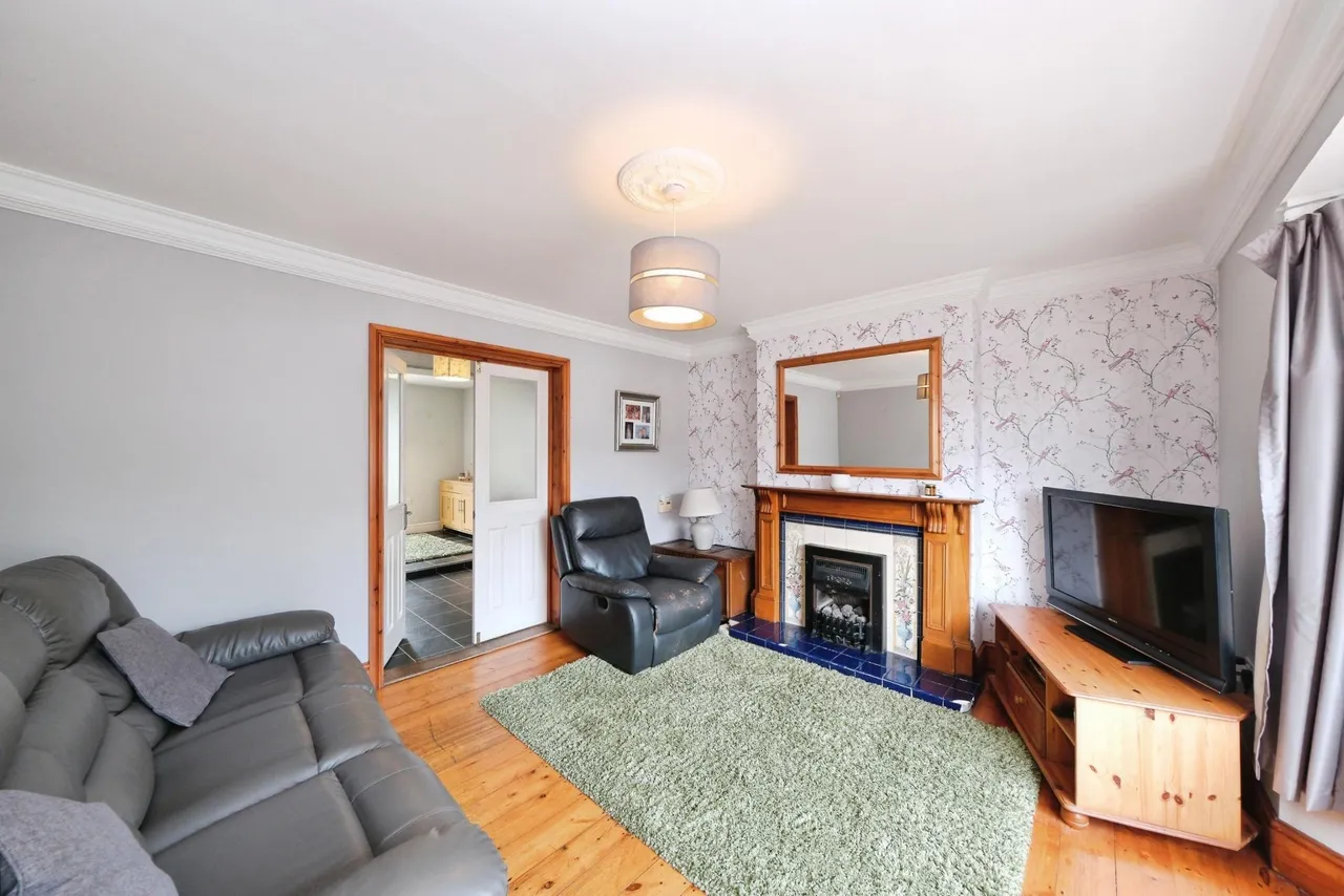 Long Hill Rise, Nottingham, NG15, photo 2