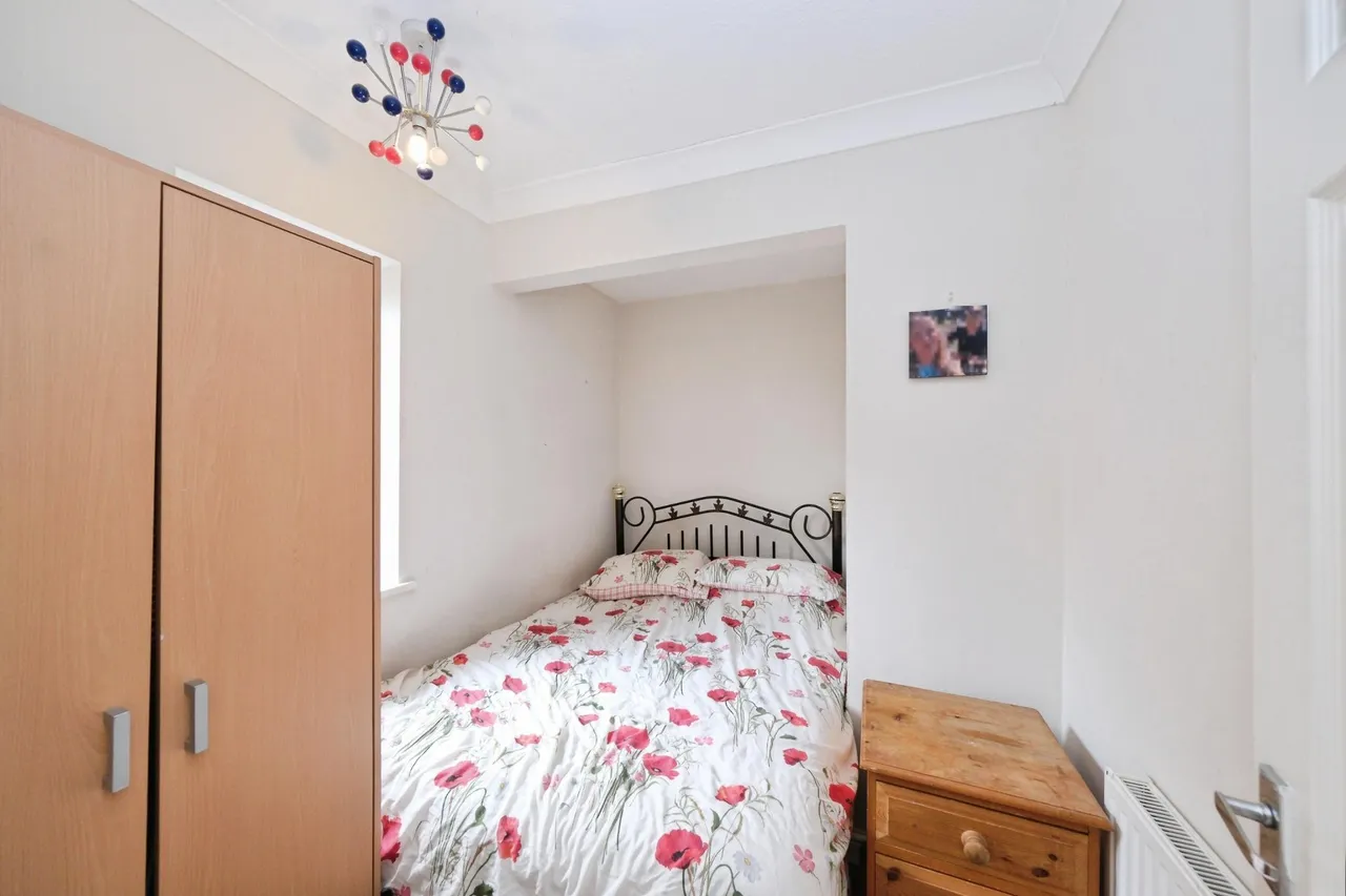 Long Hill Rise, Nottingham, NG15, photo 14