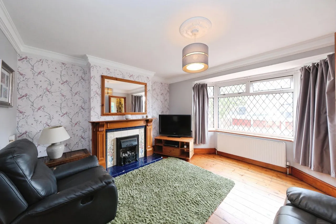 Long Hill Rise, Nottingham, NG15, photo 3