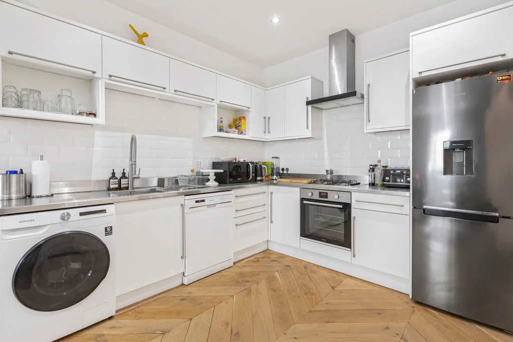 Balls Pond Road, London, N1, photo 9