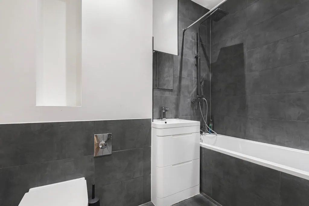 Balls Pond Road, London, N1, photo 22
