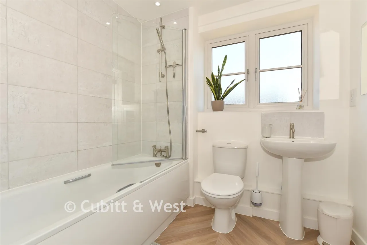 Steeplechase Way, Fontwell, BN18, photo 7