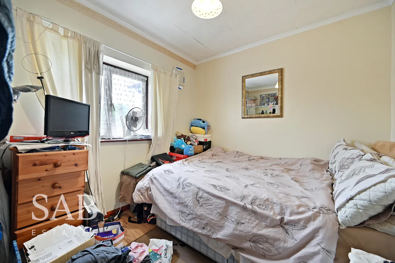 Melrose Close, Greenford, UB6, photo 9