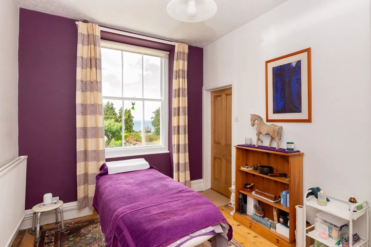 Alexandra Park, Penmaenmawr, LL34, photo 13