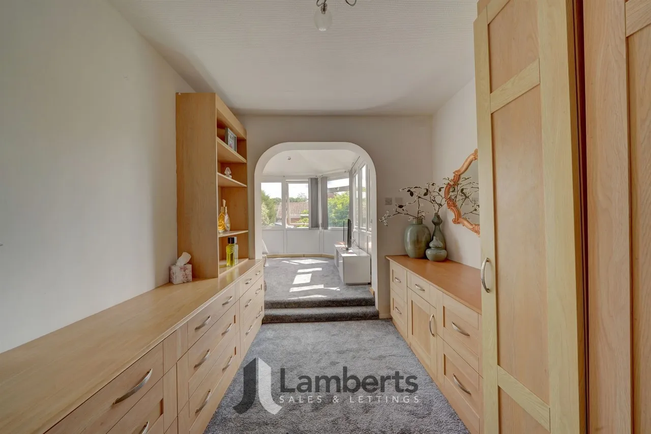29 Brotherton Avenue, Redditch, photo 22