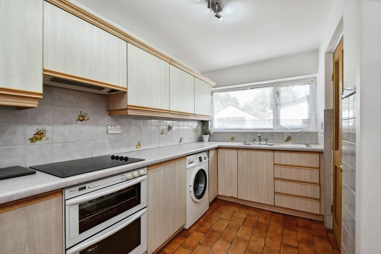 Abercrave Terrace, Caehopkin, SA9, photo 8