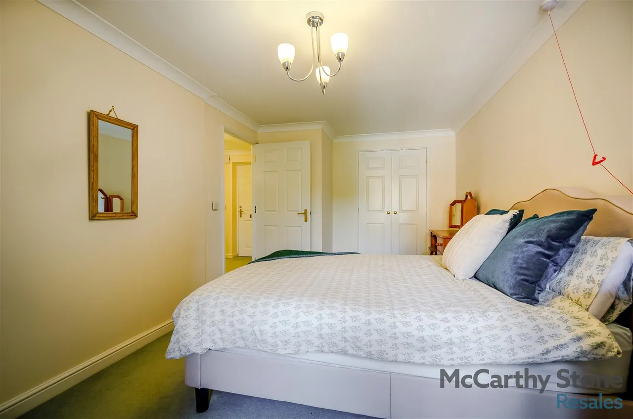 Buckingham Road, Brackley, NN13, photo 16