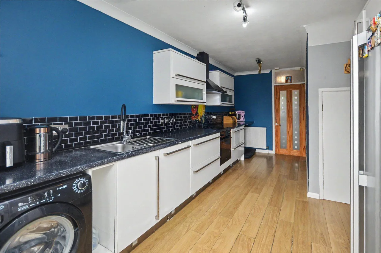Bodmin Crescent, Leeds, LS10, photo 2