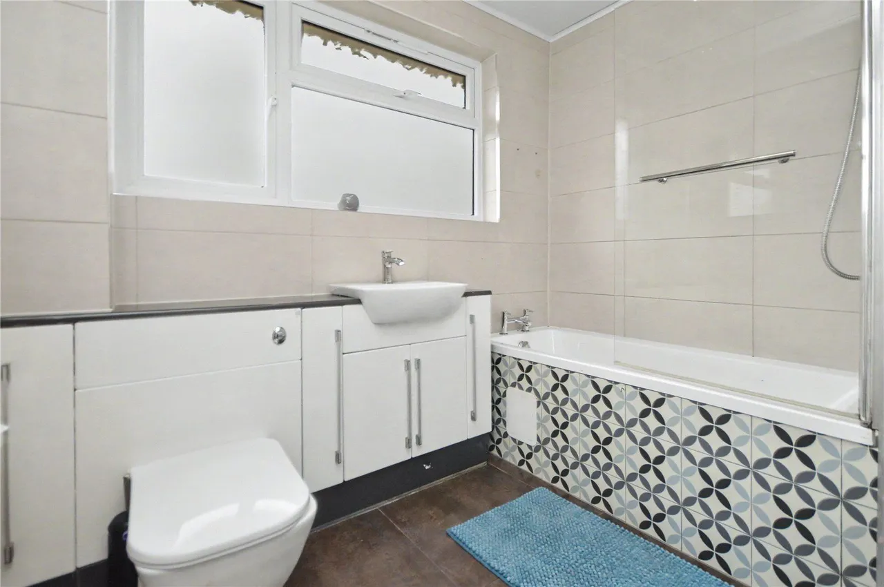 Bodmin Crescent, Leeds, LS10, photo 7
