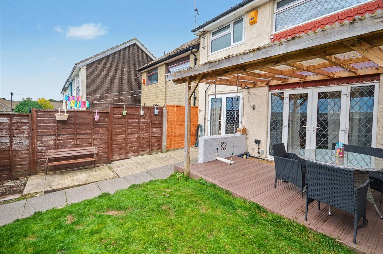 Bodmin Crescent, Leeds, LS10, photo 11