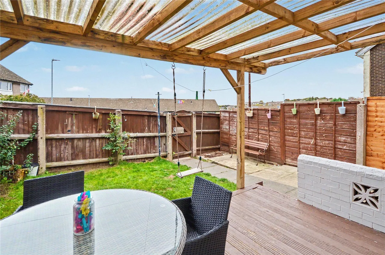 Bodmin Crescent, Leeds, LS10, photo 12