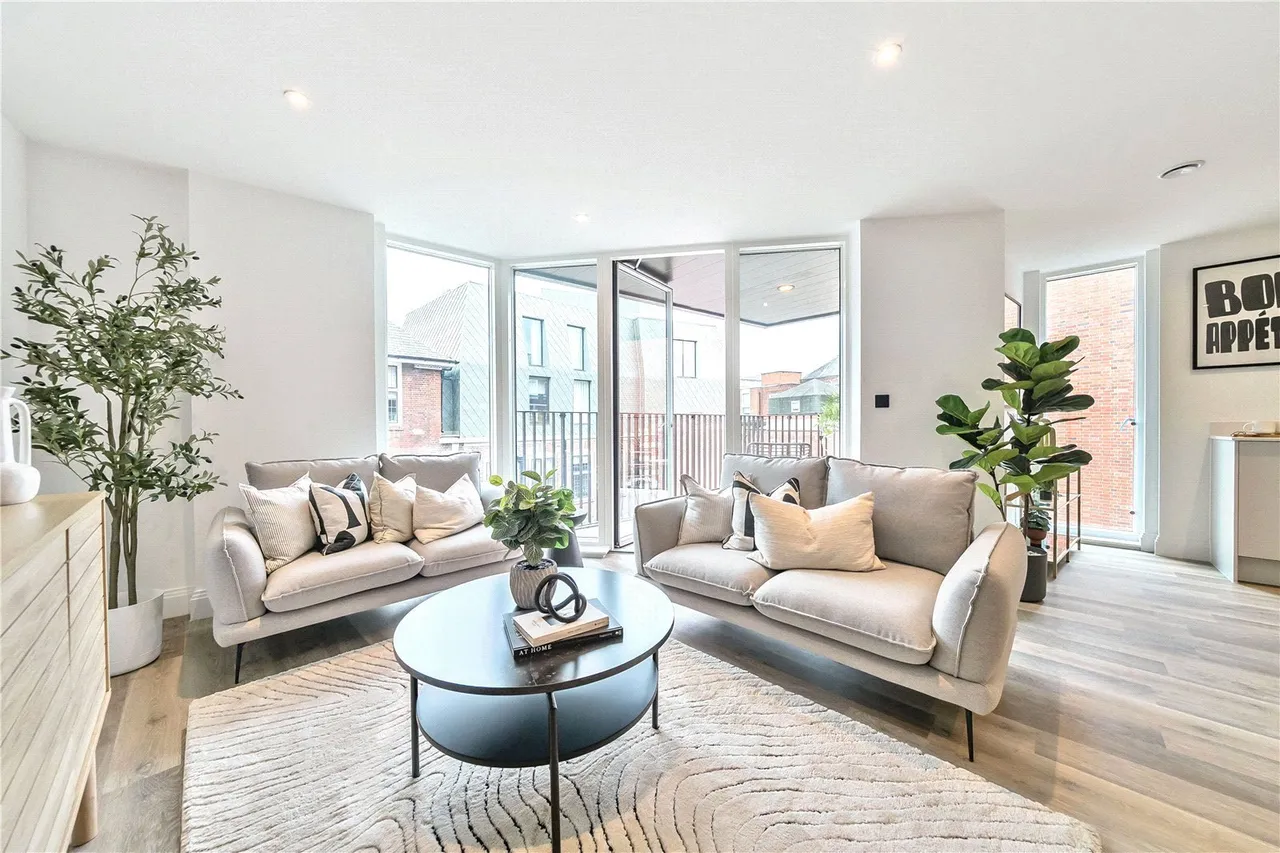 2 bed flat for sale — Tweedy Road, BR1