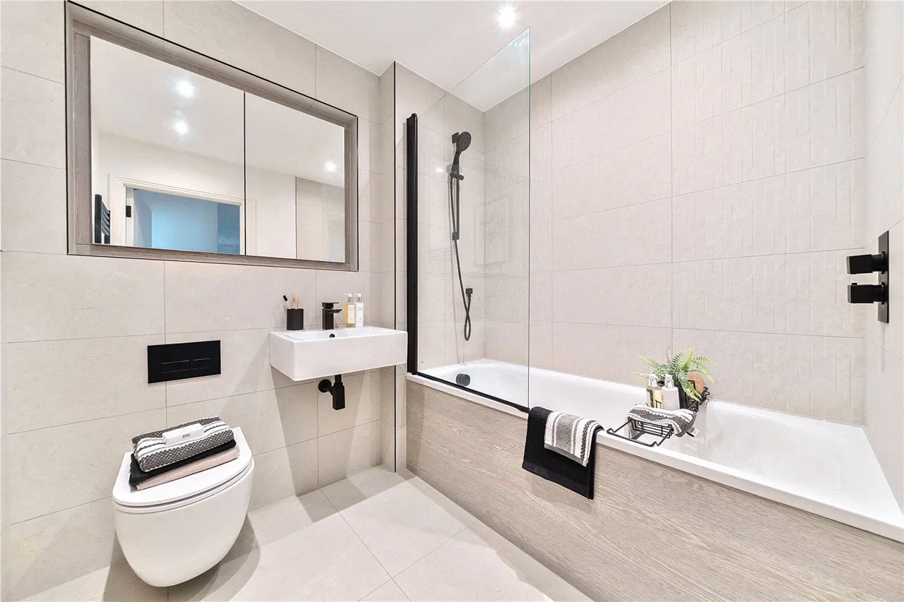 Tweedy Road, BR1, photo 16
