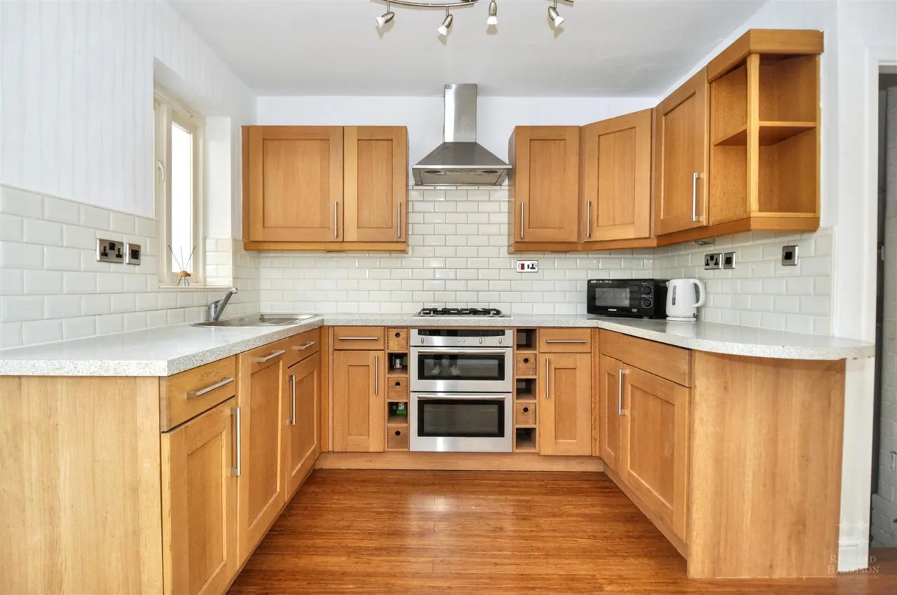 Albert Promenade, Loughborough, LE11, photo 2