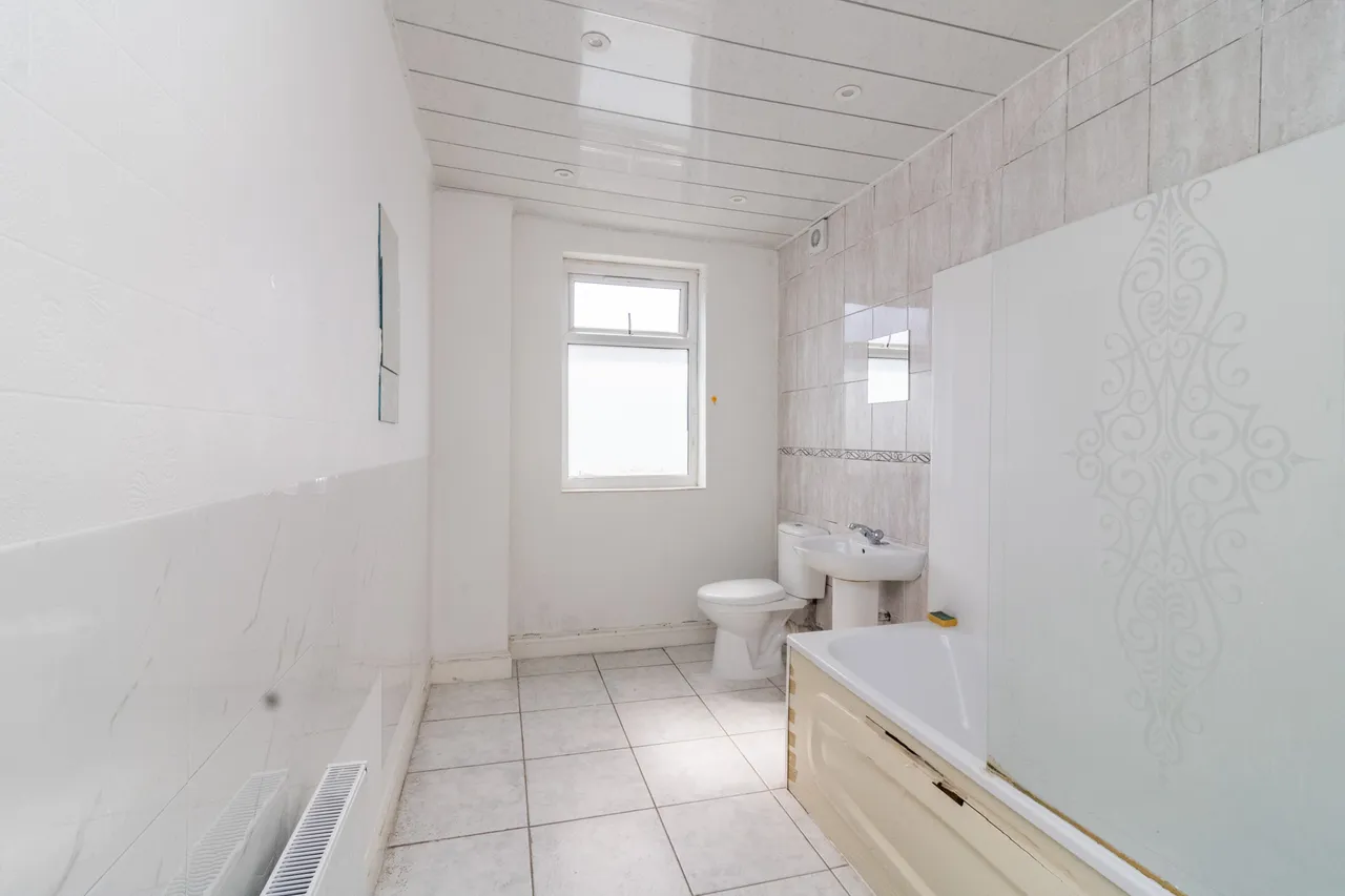St. Saviours Road, Leicester, Leicester, LE5 4HH, photo 14