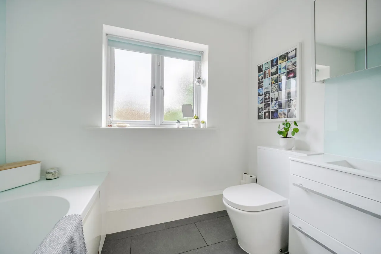 Elvendon Road, Goring On Thames, RG8, photo 20