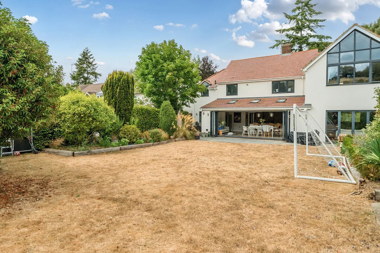 Elvendon Road, Goring On Thames, RG8, photo 21