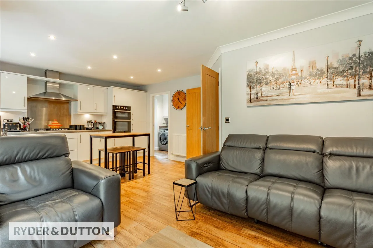 Troughbeck Way, Shawclough, OL12, photo 9