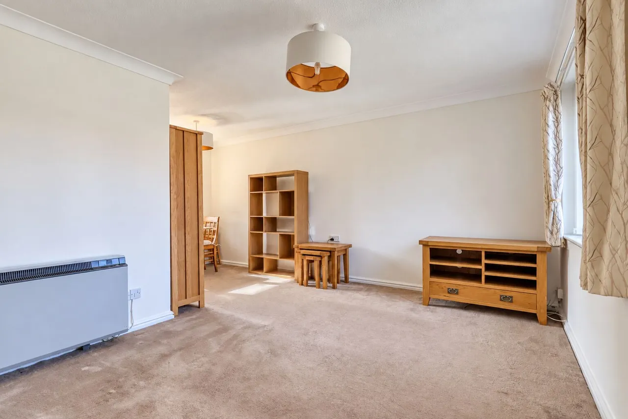 Lansdowne Way, High Wycombe, HP11, photo 6