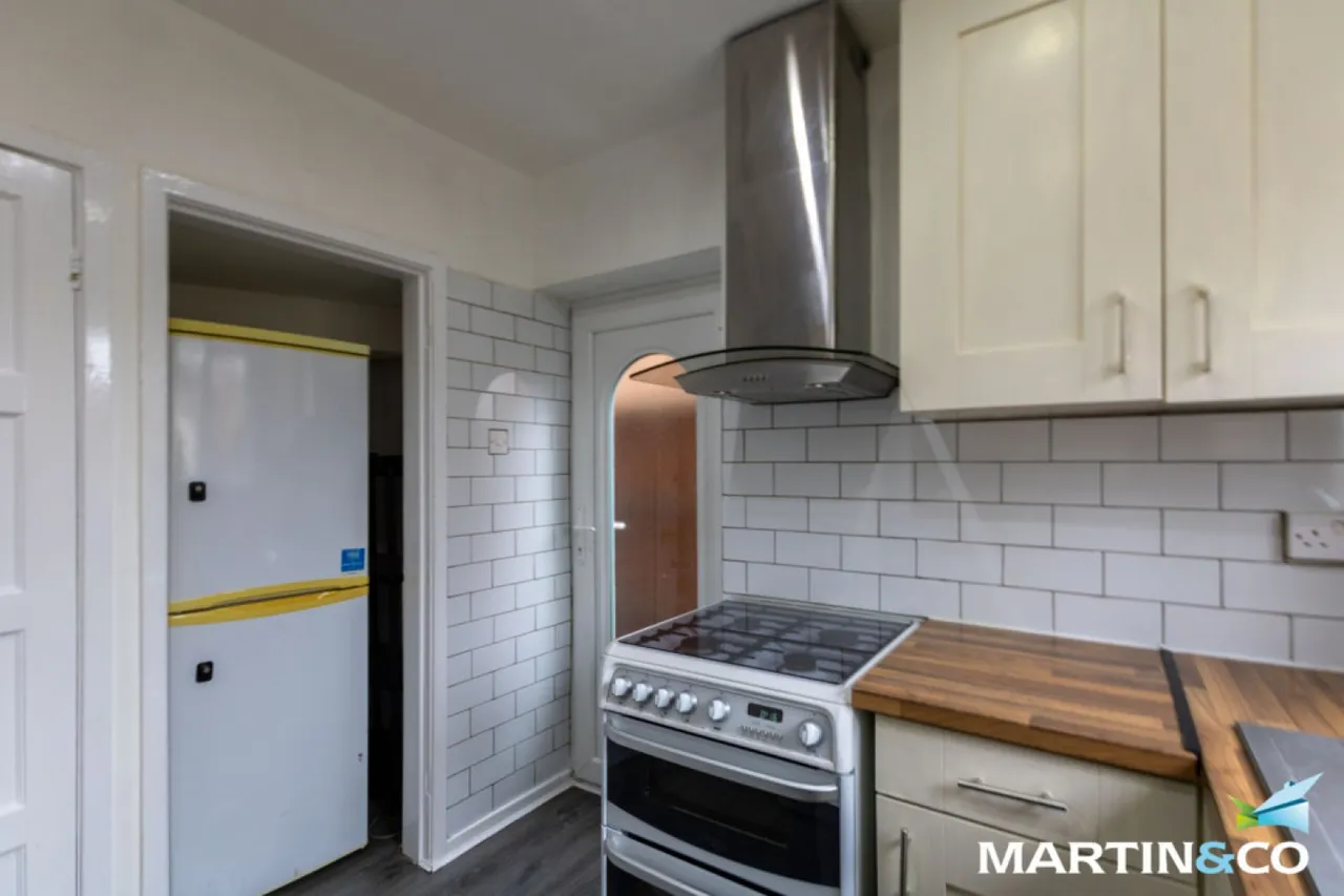 Alvechurch Road, Northfield, B31, photo 5