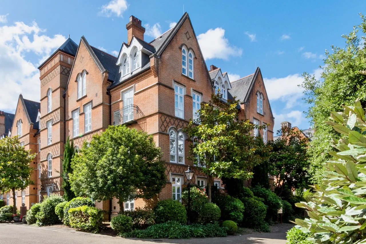 Virginia Water, Surrey, GU25 4ST, photo 11