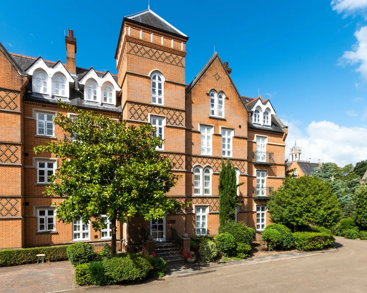 Virginia Water, Surrey, GU25 4ST, photo 5