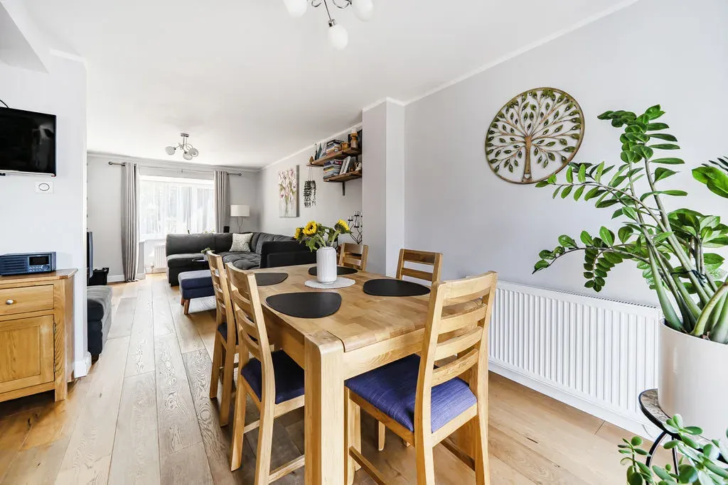 Lynmouth Crescent, Furzton, Milton Keynes, Buckinghamshire, MK4 1JP, photo 20