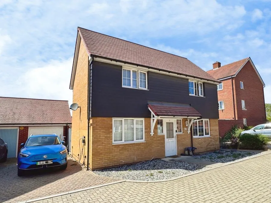 Webb Lane, Broughton, HP22, photo 6