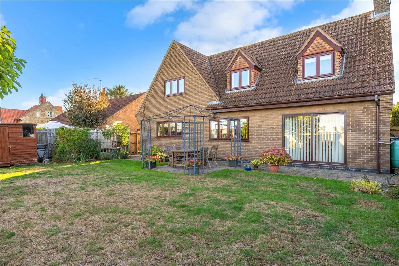 High Street, Carlby, PE9, photo 17