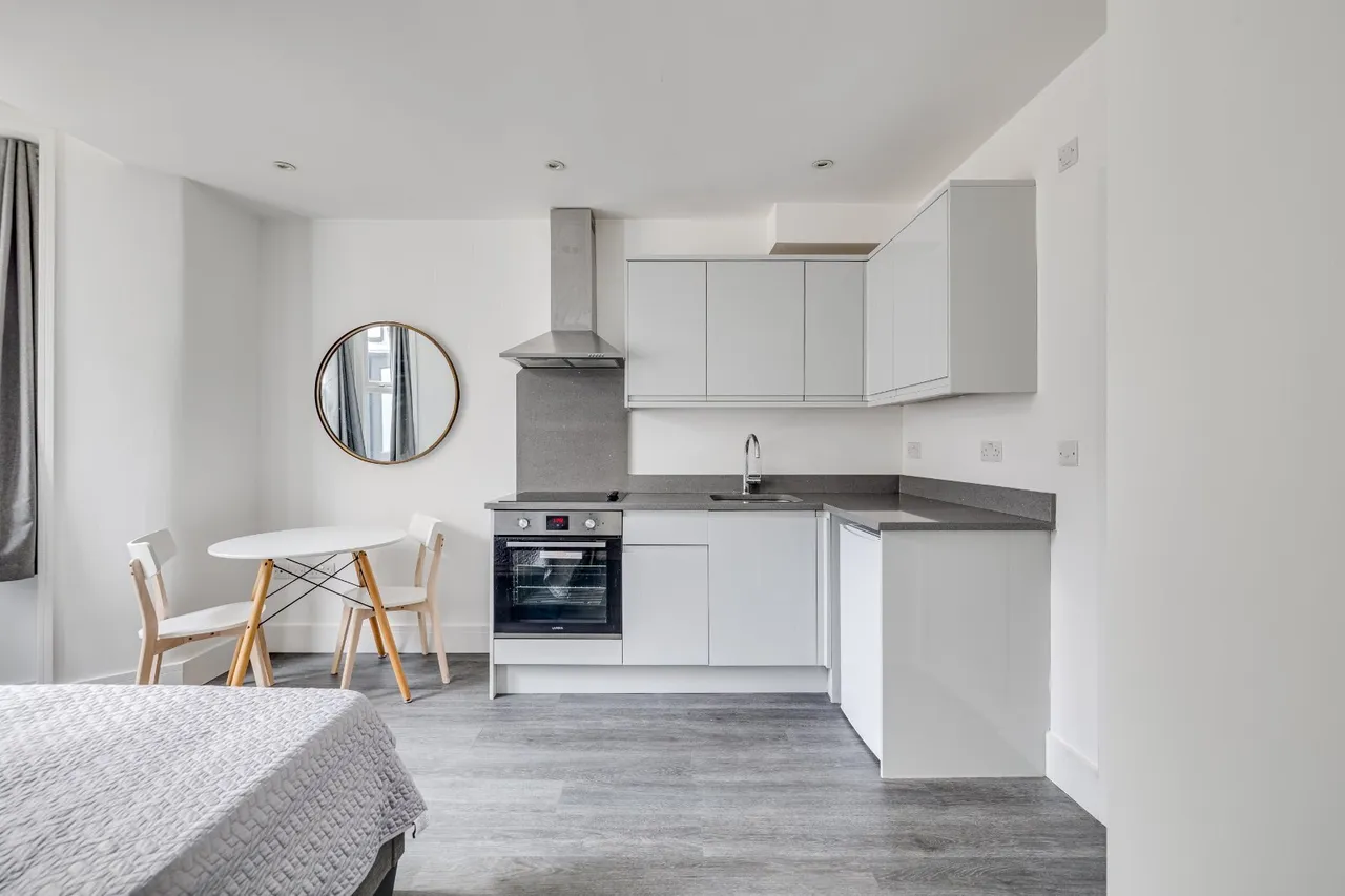 Finborough Road, London, SW10, photo 2