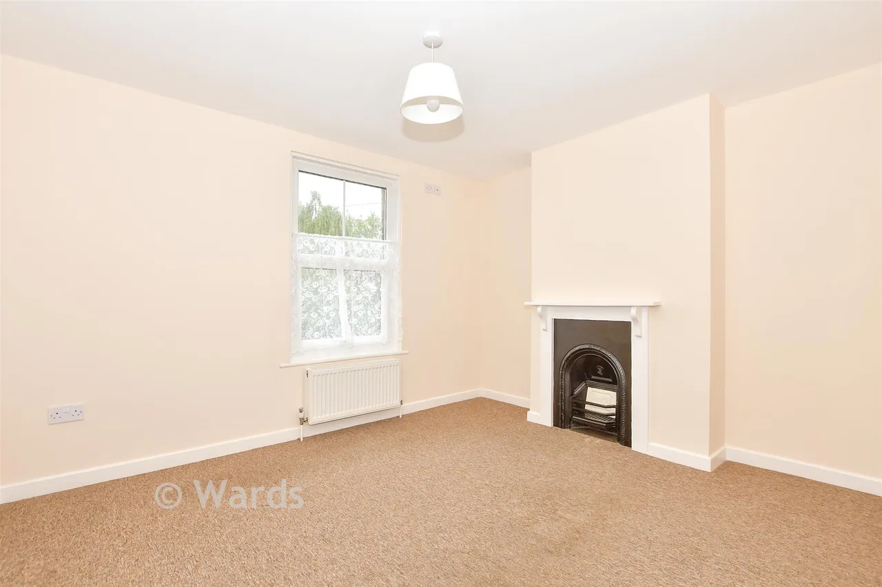 New Hythe Lane, Larkfield, ME20, photo 7