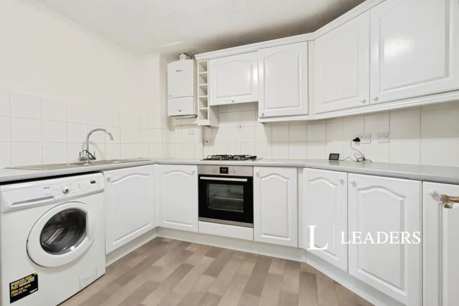 Archers Road, Southampton, SO15, photo 4