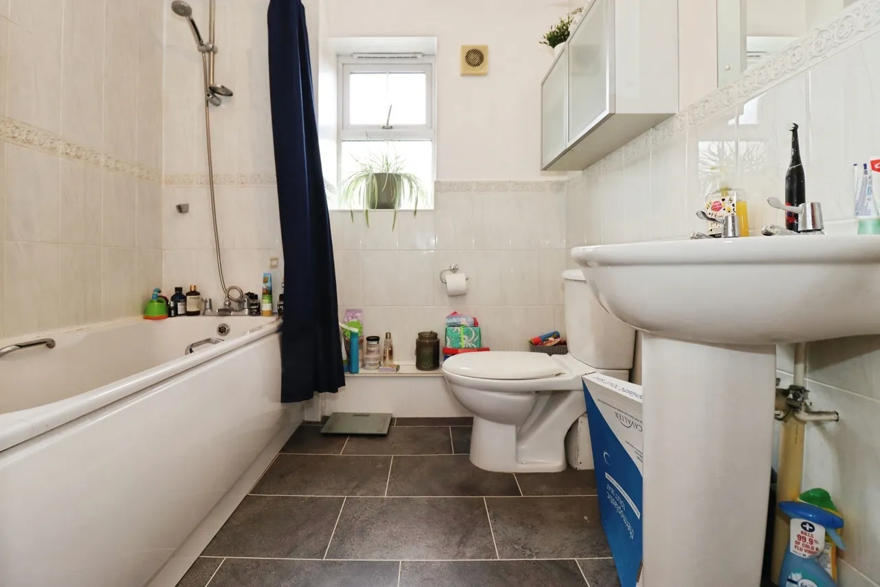 Crystal Way, Bradley Stoke, Bristol, BS32, photo 9