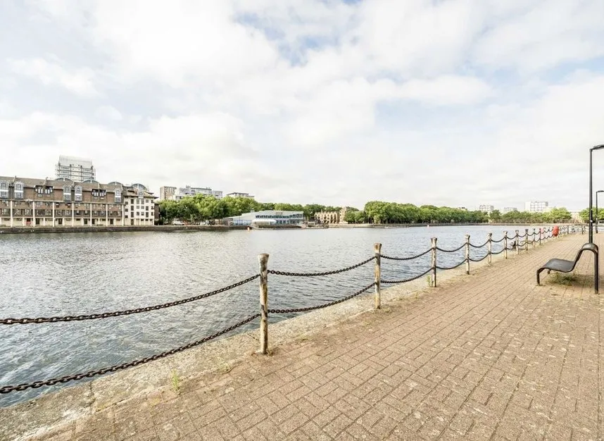 Plover Way, Rotherhithe, SE16, photo 9